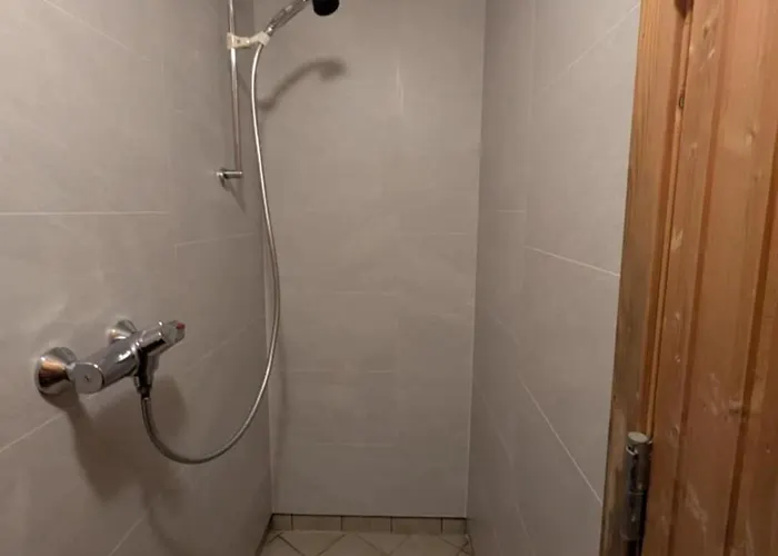 Apartment Local Small Near The